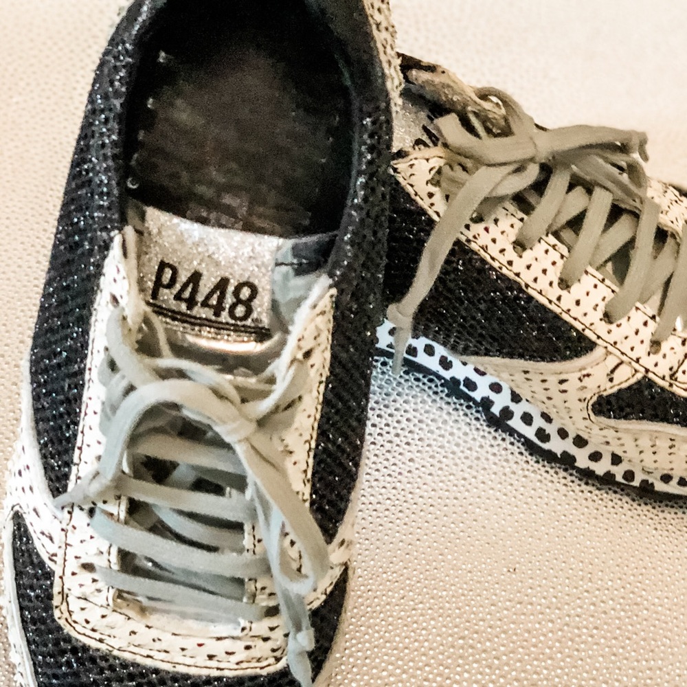 P448 | Boston Sneaker | Black and Ivory | Size 39 - Picture 4 of 11